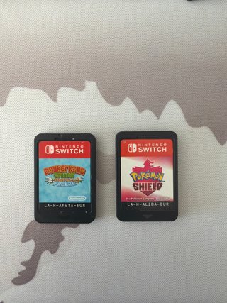 Cartuchos Nintendo Switch: Donkey Kong y Pokémon