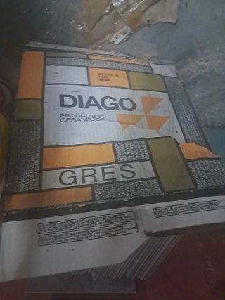 Baldosas suelo gris cerámicos DIAGO GRES