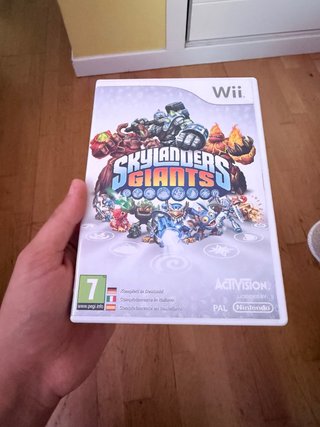 Skylanders Giants (Wii)