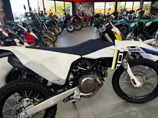 Husqvarna 701 Enduro 26