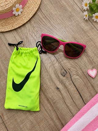 Gafas de sol Nike para niña