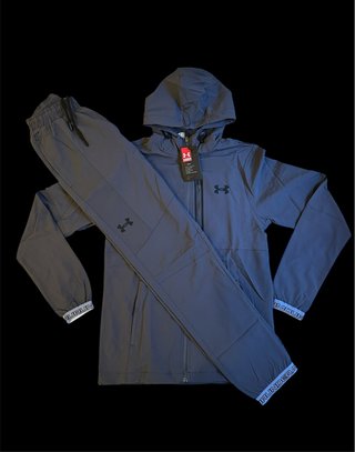 Chándal Under Armour Gris