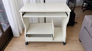 Mesa de Ordenador Blanca con Cajón