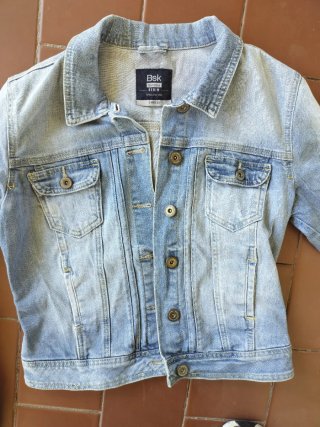 Chaqueta vaquera Bershka azul