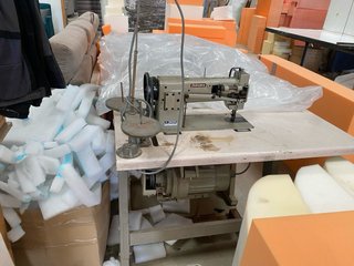 Máquina de Coser Industrial Yakumo