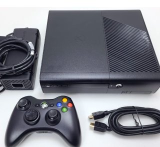 Xbox 360 Slim Negra