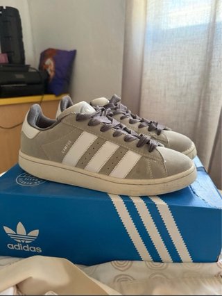 Adidas Campus Gris y Blanco