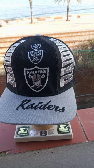 Gorra Raiders Vintage Starter Negra y Gris.En lana