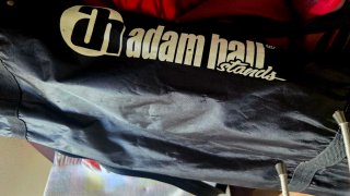 2 Pies para Focos Adam Hall