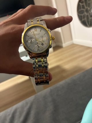 Reloj Kingnuos Plateado y Dorado