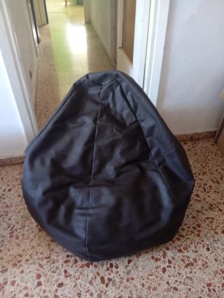 Pouf in ecopelle marrone scuro