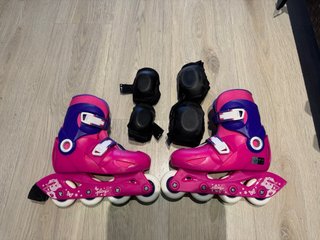 Patines Play3 rosa talla 30-32 con Protecciones