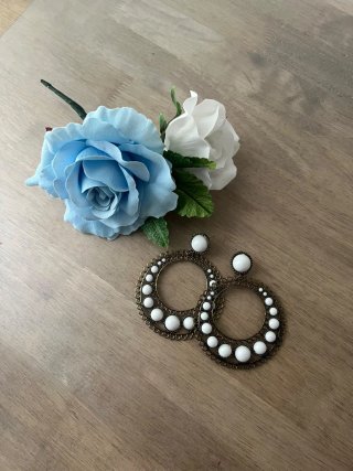 Conjunto Flamenca: Pendientes y Flores