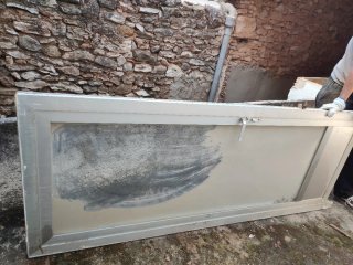 Puerta de aluminio