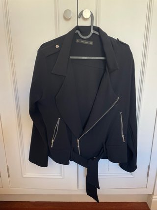 Chaqueta tipo biker Zara negra