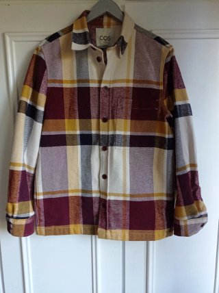 Camisa COS gruesa de cuadros Talla M/L