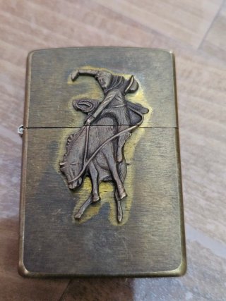 ZIPPO MARLBORO WILD WEST BUCKING BRONCO 1996 – nos