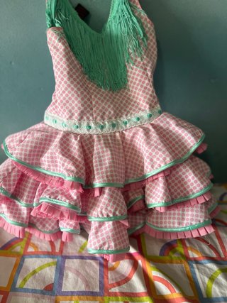 Vestido de flamenca para niña