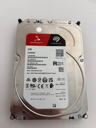 Disco Duro Seagate IronWolf 4TB ST4000VN006