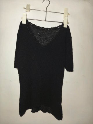 Camiseta de punto calado negra