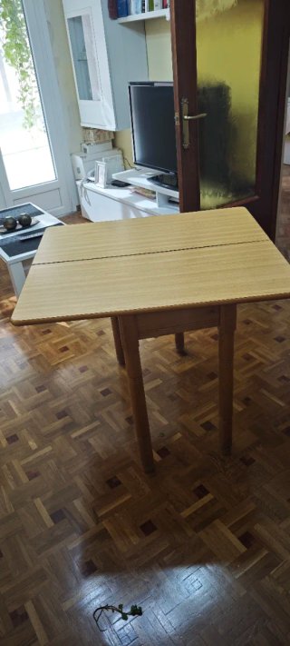 Tavolo da cucina estensibile 90x80
