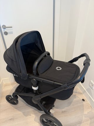 Bugaboo Fox 5 Negro con Capazo y Silla
