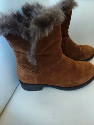 Botines de invierno marrones con pelo