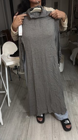 Vestido largo de cuello alto