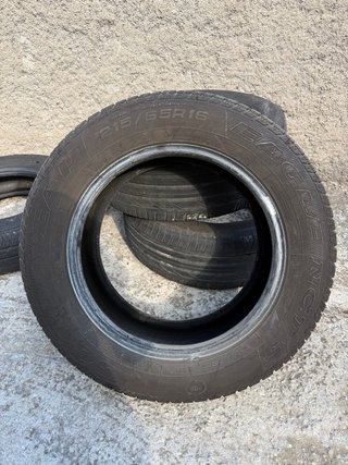 Neumático Goodyear Eagle NCT5 215/65R16