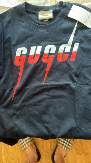 Camiseta Gucci Negra