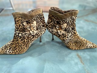 Botines de mujer con estampado de leopardo