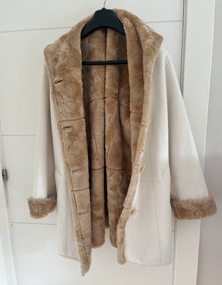 abrigo fuchs schmitt blanco y marron