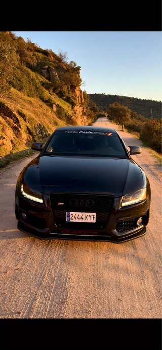 Audi S5 4.2 v8