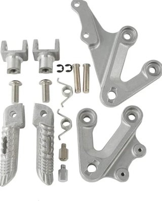 Soporte estribera delanteras Suzuki GSXR1000 03-04