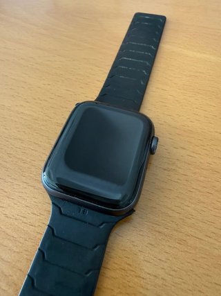 Apple Watch SE 44mm (2020)
