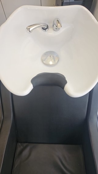 Vendo postazione lavatesta professionale