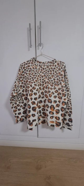 Sudadera Pull and Bear Mujer Animal Print
