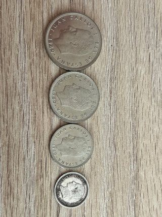 Lote monedas 50, 25, 5 pesetas y 50 céntimos 1980