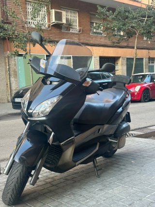 Yamaha Xmax 250 Negra