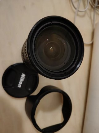 Obiettivo Nikon AFS 18-200mm VR II