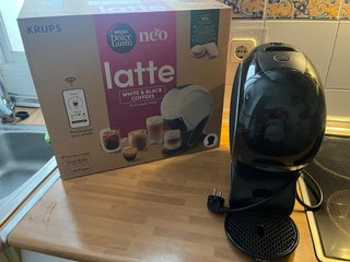 Cafetera Nescafe Krups Dolce Gusto Neo Latte