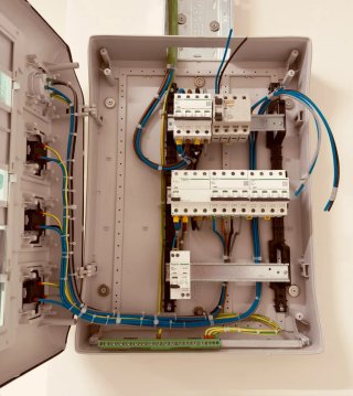 Mantenimiento y reparaciones eléctricas