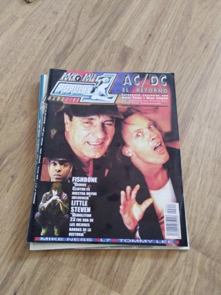 3 revistas popular 1 con. AC/CD en portada