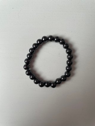 Pulsera de cuentas negras
