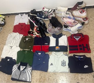 Lote de ropa y calzado variado todo de marca