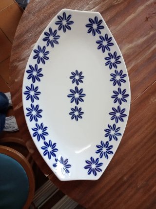 Fuente Sargadelos grande flores azules