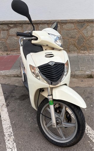 Honda SH 125i Blanca
