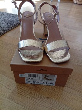Sandalias Doradas Green Coast Talla 39