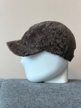 Gorra para mujer en piel autentica