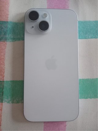 iPhone 15 128gb